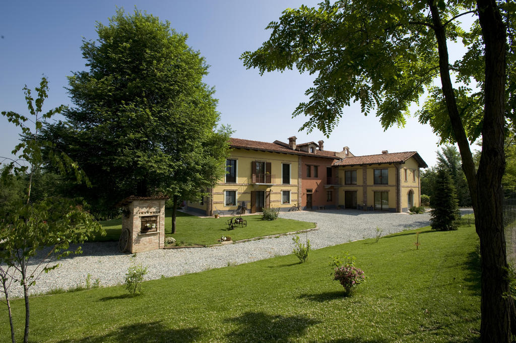 Agriturismo Cascina Monchiero Бра Экстерьер фото