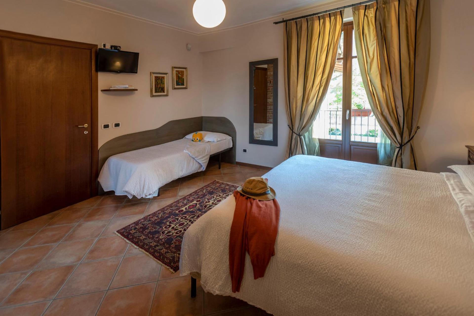Agriturismo Cascina Monchiero Бра Экстерьер фото